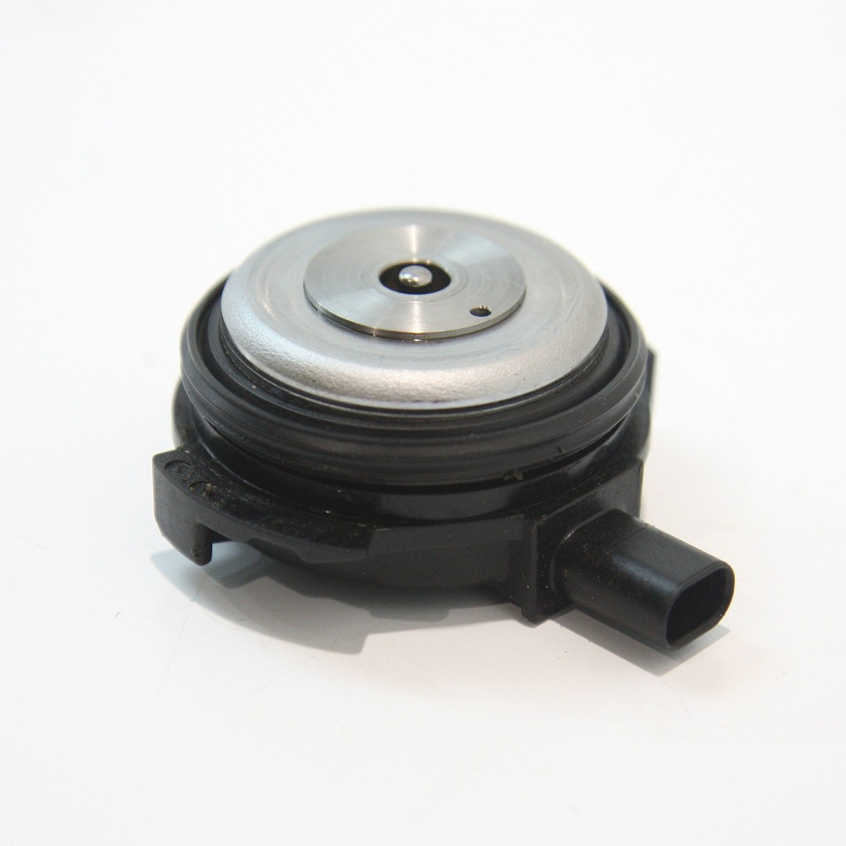 BMW VANOS actuator 7614288 1