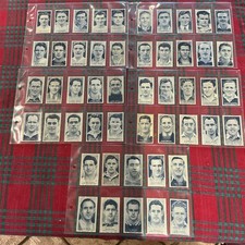 COMPLETE SET  of 50- CARRERAS TURF - Footballers in sleeves