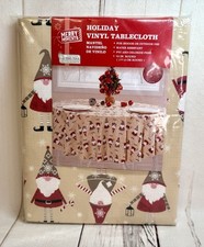NIP NEW CHRISTMAS HOLIDAY VINYL TABLECLOTH GNOMES 70 INCH ROUND INDOOR OUTDOOR