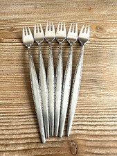 6 Oneida Community Venetia Stainless Flatware Cocktail Forks