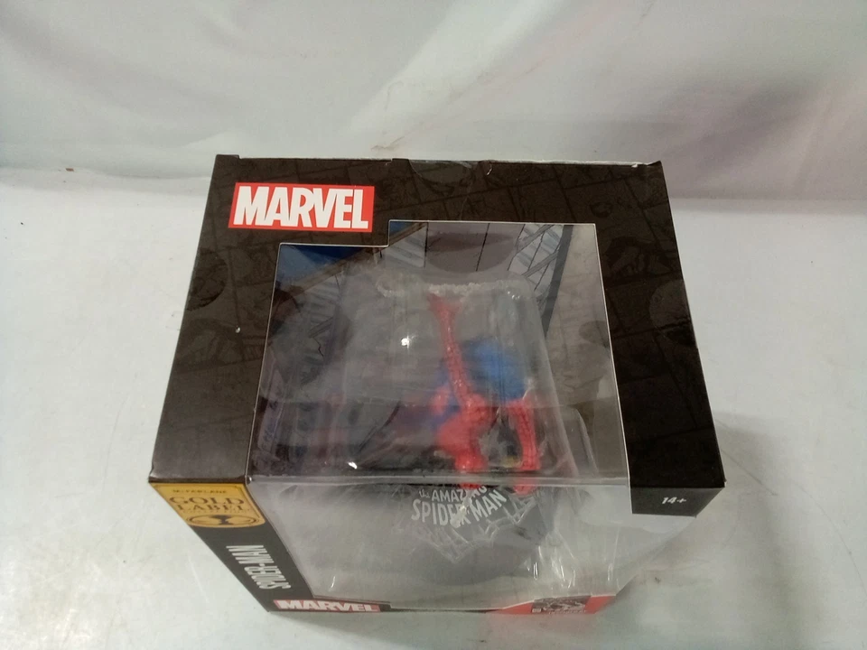 McFarlaneToys Amazing Spider-Man #302 Autografiado, Todd McFarlane GoldLabel 1:10 Foto 2 de 4