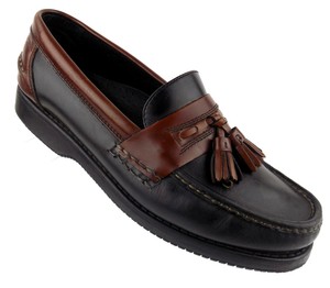 bass mens slip on shoes