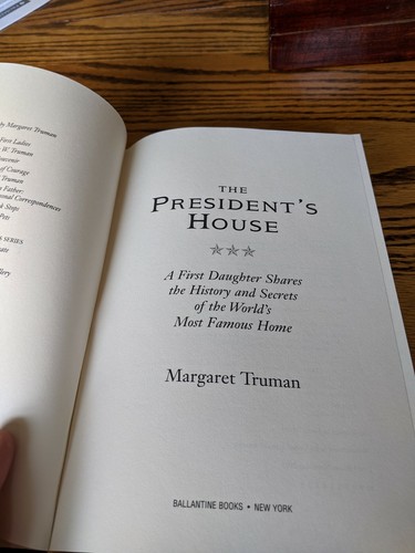 The President's House: A First Daughter Shares the History and Secrets of the - Foto 2 di 5
