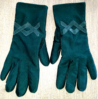 women DARK GREEN FLEECE LINED WINTER GLOVES STRETCH ONE SIZE FITS MOST nice!