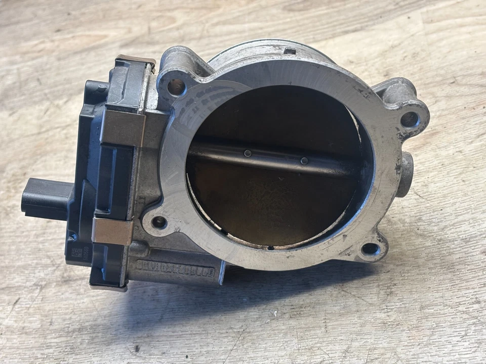 GM GMC CHEVROLET SUBURBAN OEM MOTOR ACELERADOR CUERPO MÓDULO DE VÁLVULA Foto 4 de 4