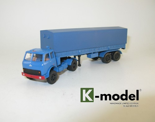 MAZ-5429 Zugmaschine mit zweiachsiger Sattelauflieger MAZ-5205 UdSSR - 1:87 H0 - Picture 1 of 4