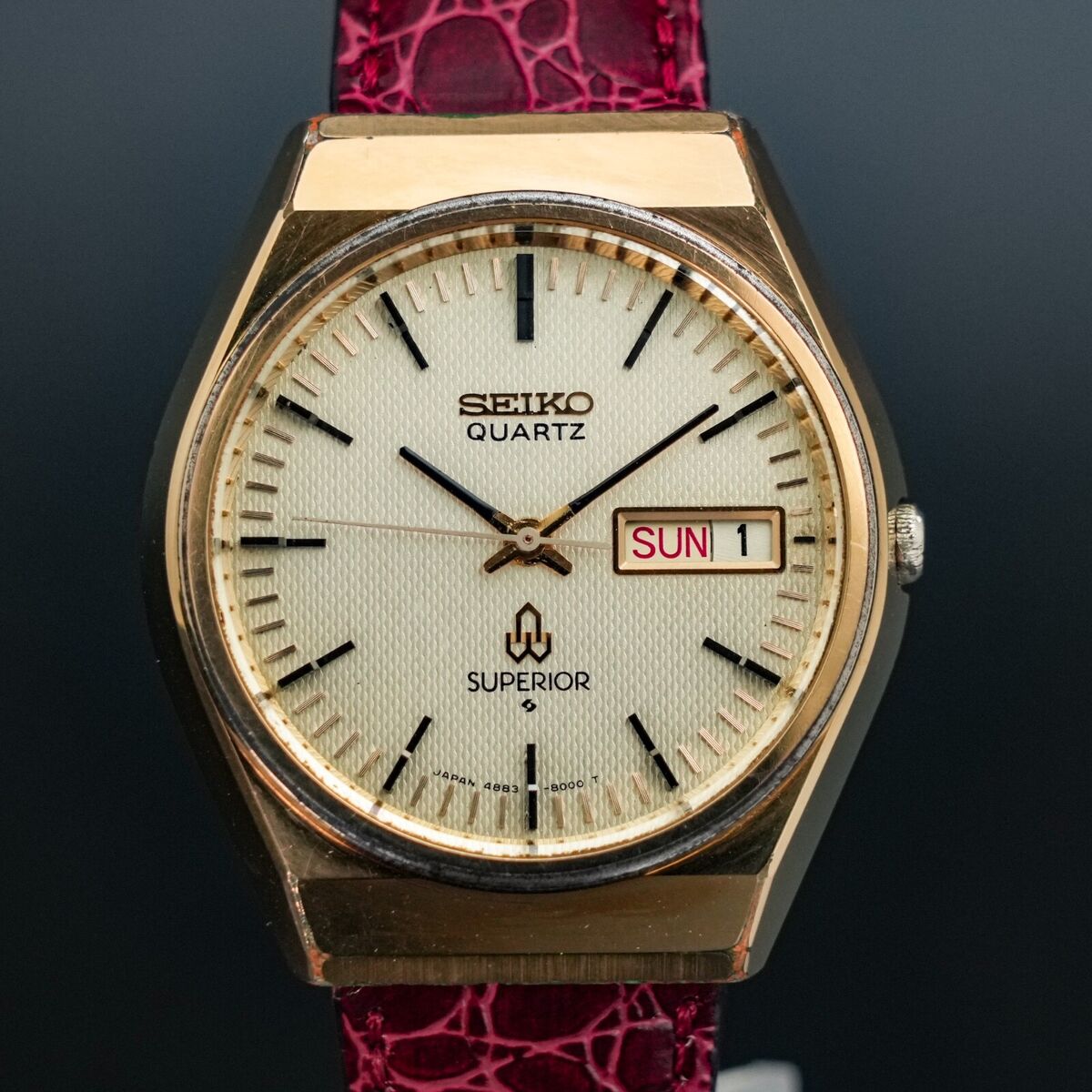 Vintage 1977 SEIKO SUPERIOR 4883-8100 NEW BAND Day Date Gold Vintage 1977 SEIKO SUPERIOR 4883-8100 NEW BAND Day Date Gold