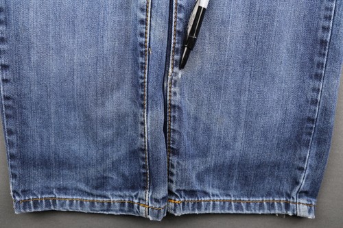 Pantalones de mezclilla para hombre Bench OJ revisados pierna recta envejecida talla 30 (MSR 30x31) - Imagen 4 de 10