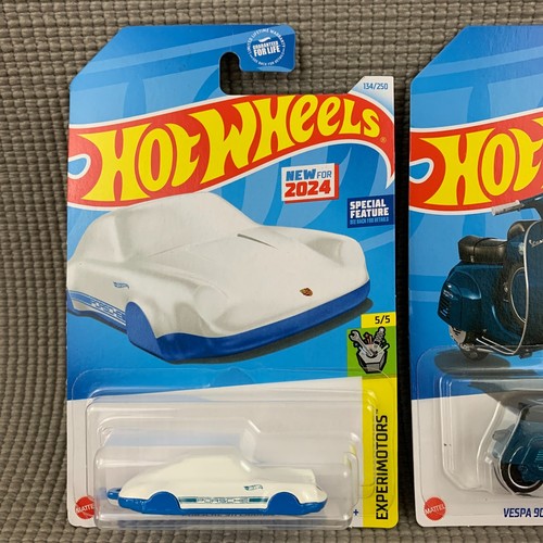 HOT WHEELS Porsche 911 Carrera Keychain 5/5 & Vespa 90 SS Super Sprint 1966 6/10 - Picture 3 of 6