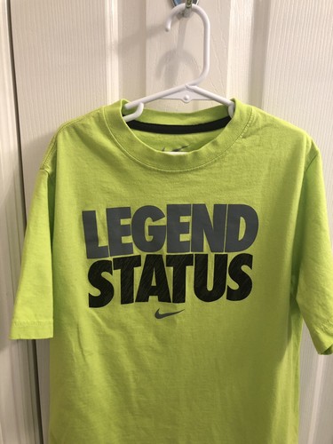 Boys NIKE Brand Green "Legend Status" Graphic Tee - Short Sleeve Medium - Picture 11 of 11