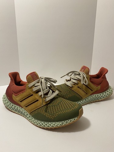 social status ultra boost 4d