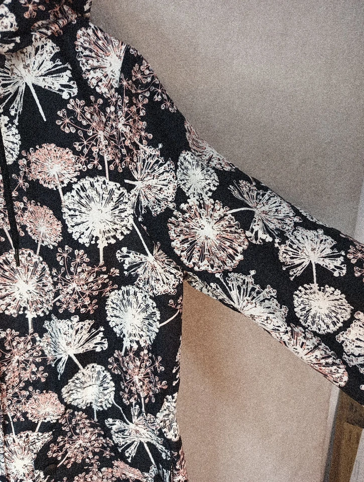 Marks Spencer Rain Coat Jacket 12 Dandelion Flower Hood Black Autumn Lightweight - image 4 of 4