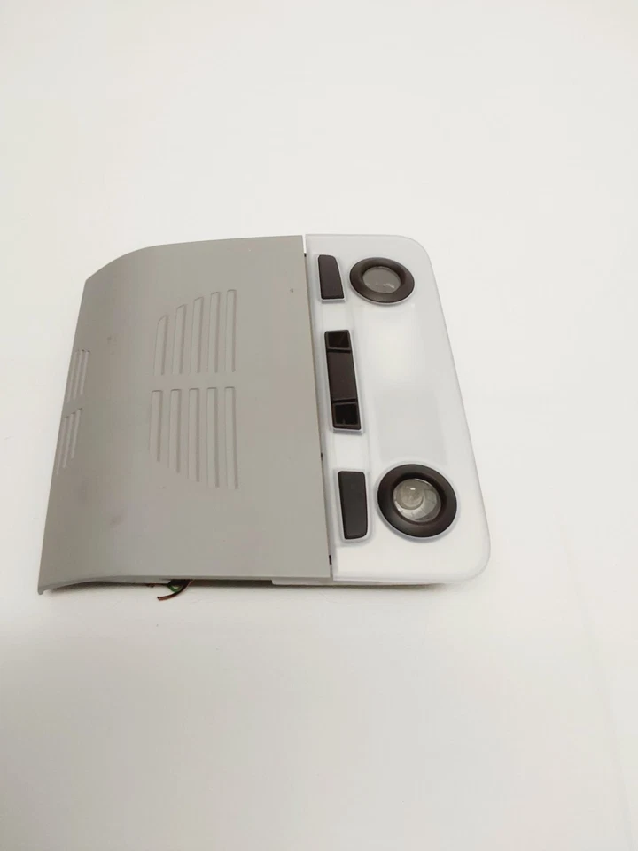 BMW Serie 3 2006 interior trasero luz domo lectura OEM Foto 4 de 4