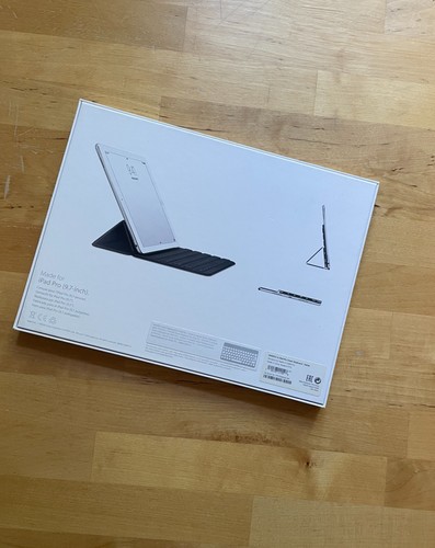Apple iPad Pro (1. Gen) Smart Keyboard A1772 - Tastiera ITA (non funzionante) - Afbeelding 3 van 3