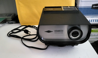 Vintage Sawyer ViewMaster 100 Deluxe Projector  -With Box/Manual - Untested
