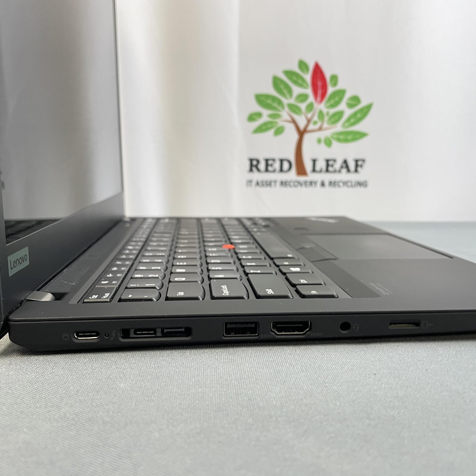 Lenovo ThinkPad T14 Gen 1, 14-Inch Laptop, with Intel Core i7-10510U, None NVMe (Non-Volatile Memory Express), Windows 11 Pro