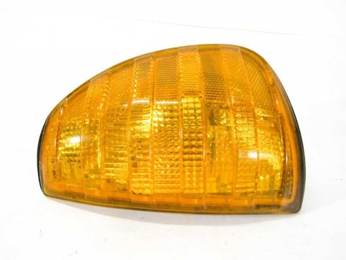 77-85 Mercedes W123 Left Turn Signal Blinker Lamp 0008208821 Has small crack