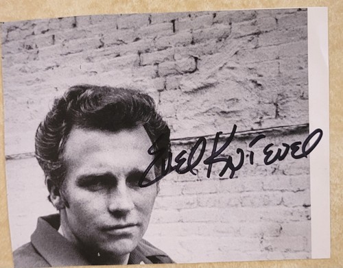 Evil Knievel handsigniertes Buchfoto Legendärer Draufgänger D.17