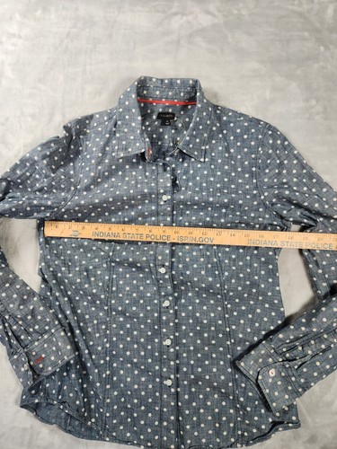 Talbots Women's Shirt Sz 10 Chambray White Swiss Polka Dots Tab Sleeves Cotton - Picture 3 of 7