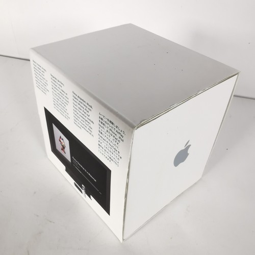 Apple TV A1469 (3rd Generation) Media Streamer, Black, WiFi, 1080P HD, HDMI - Picture 9 of 11