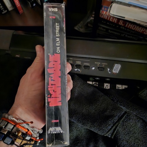 A Nightmare on Elm Street (VHS) - Picture 6 of 7