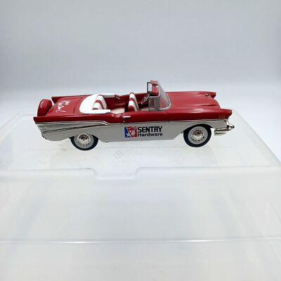 Liberty Classic 1957 Chevy Chevrolet Convertible Sentry Hardware Diecast 1:24