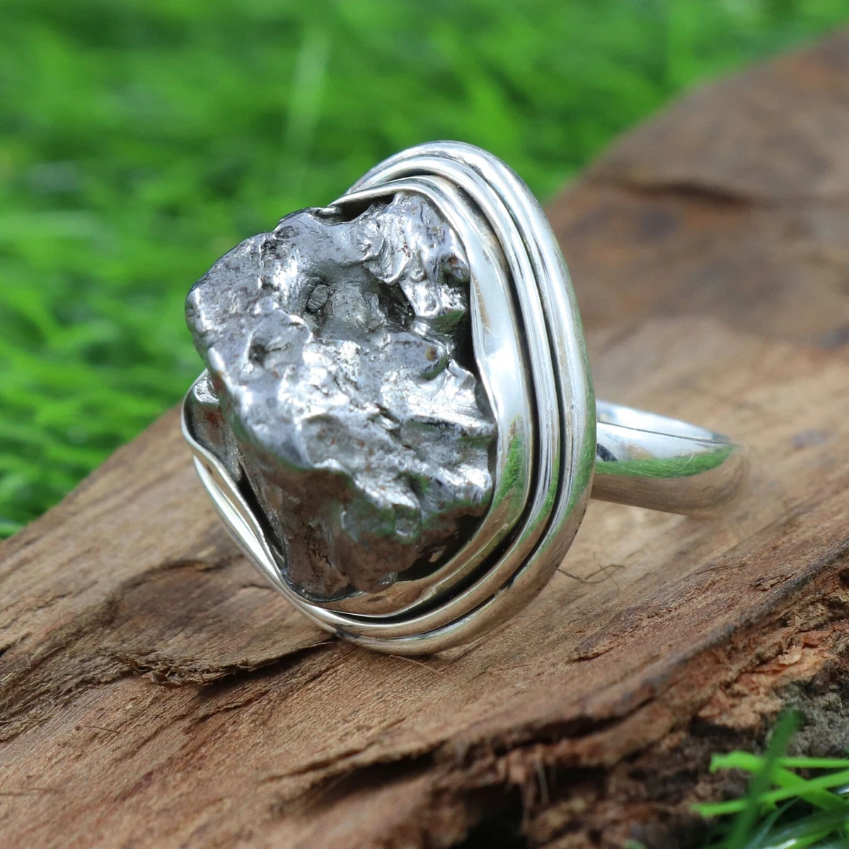 Geoclassics | Muonionalusta Meteorite Ring with White Topaz and Antiqued  Silver Accents