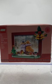 Lego 40702 Limited Edition 209 Pieces Building Christmas Picture Frame Set Toy