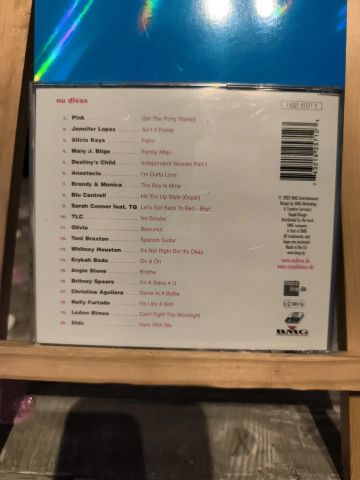 Various - Nu Divas - Bild 2 von 2