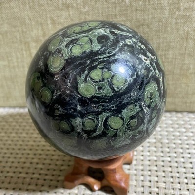 492g  polished sparrow eye stone spherical specimen cured in Madagascar