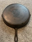 griswold cast iron skillet 14 718 A