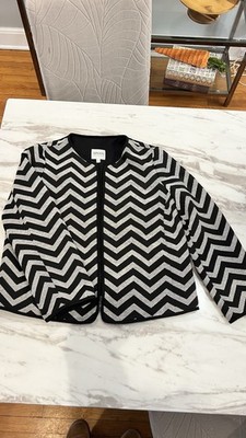 Armani Collezioni Women's Black White Jacket Size 46 Short Chevron Zip Lined