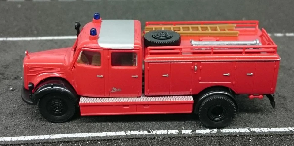 Brekina H0 40203 MB LF311 Feuerwehr TLF15 NEU & OVP