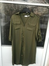 NEW YORK & COMPANY OLIVE GREEN DRESS SHIRT, NO BELT,  SIZE M