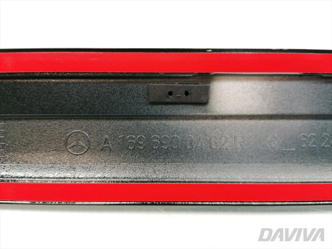 MERCEDES W169 Moulding Trim Front Right Door A1696900462 Genuine 