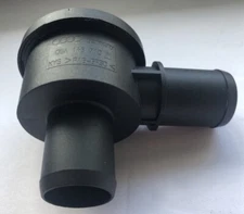 Audi Volkswagen Diverter Valve 06A14570P OEM *New