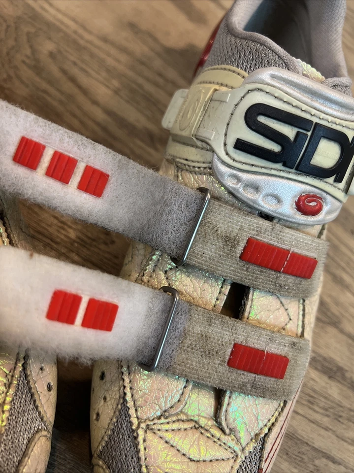 Zapatos de ciclismo SIDI de alta tecnología EUR 42 W suela de carbono rosa blanco cáncer de mama Foto 4 de 4