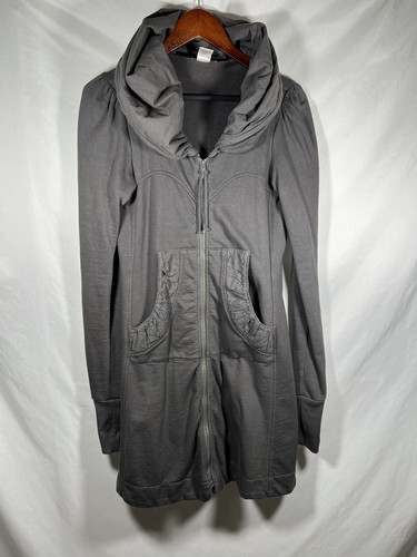 Precio de venta sugerido por el fabricante $318 Prairie Underground sudadera con capucha de capa larga en color carbón talla pequeña - Imagen 4 de 15