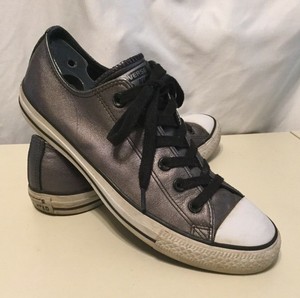 pewter converse