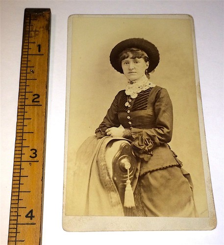 Antique Wealthy Victorian Aristocrat American Woman, Old Rhode Island CDV Photo! - Picture 4 of 5