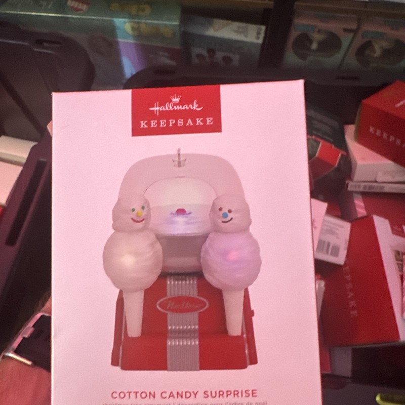 HALLMARK COTTON CANDY SURPRISE MAGIC SOUND & LIGHT CHRISTMAS ORNAMENT  2022