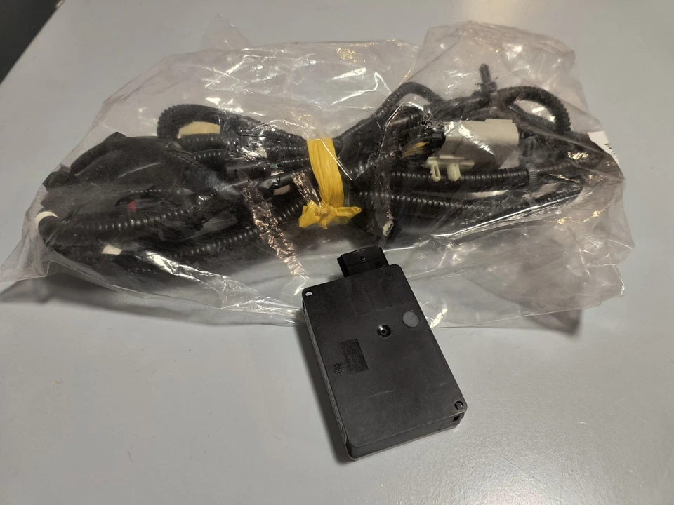 Cadillac CTS 23133812 2014-2018 punto ciego radar objeto sensor parachoques trasero OEM Foto 2 de 3