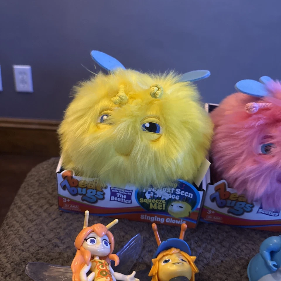 Beat Bugs Plush Singing Glowie Fuzz Balls Beatles Songs Musical Kid Toy Lot - Image 2 of 4