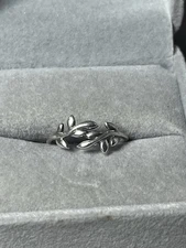 Sterling Silver BOMA Olive Leaves Size 6.25