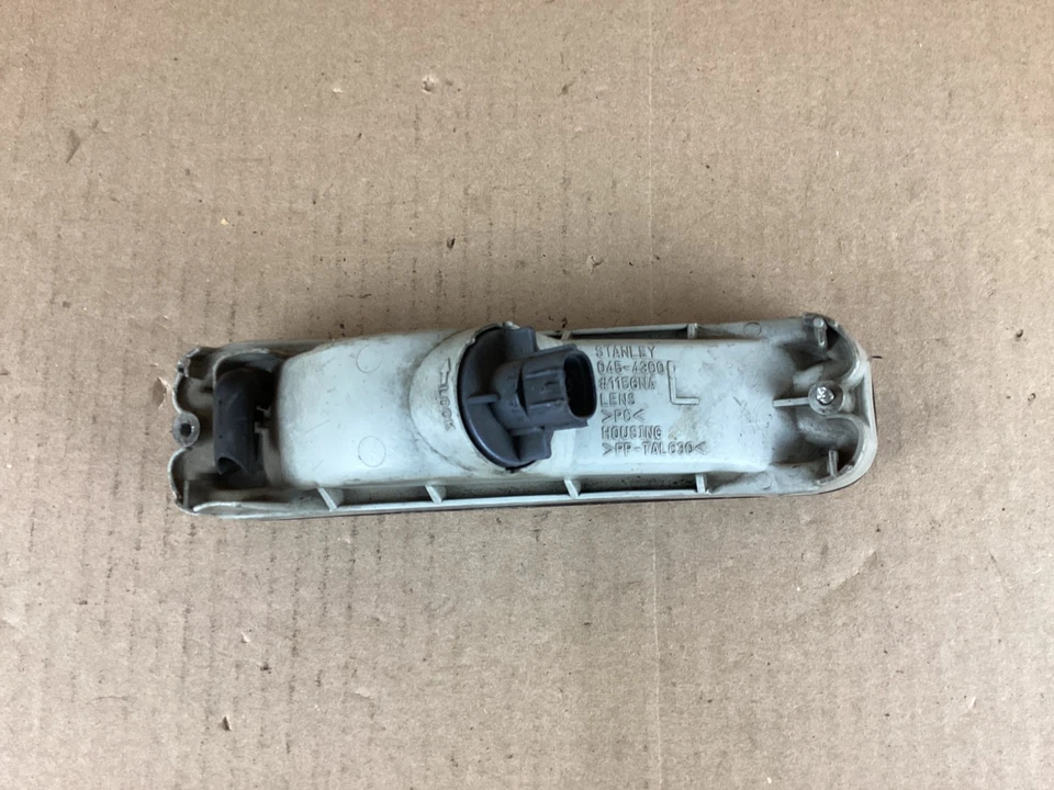 1994-1998 Mitsubishi Galant luz de seta dianteira esquerda do lado do motorista - Imagem 3 de 4