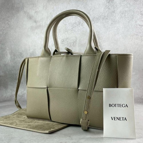 Bottega Veneta Arco Maxi Intrecciato Tote Bag Unused