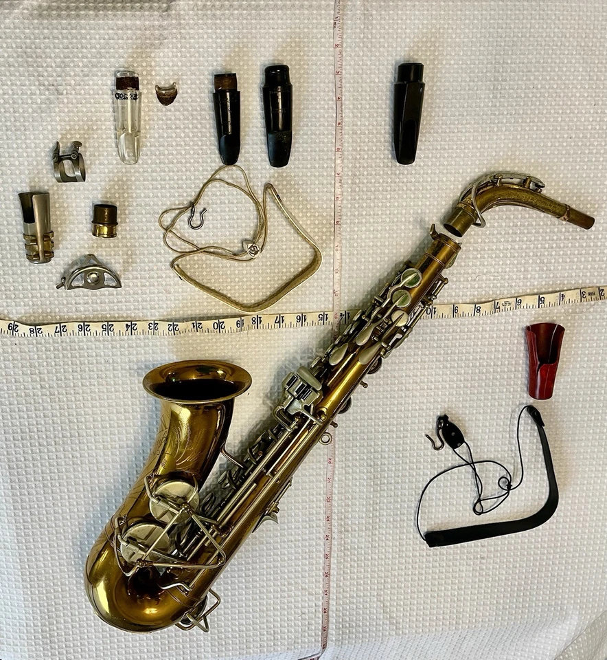 1938(?) #126723 Saxofón Martin antiguo con 1 Martin, 2 boquillas de acero ebonita Foto 3 de 4