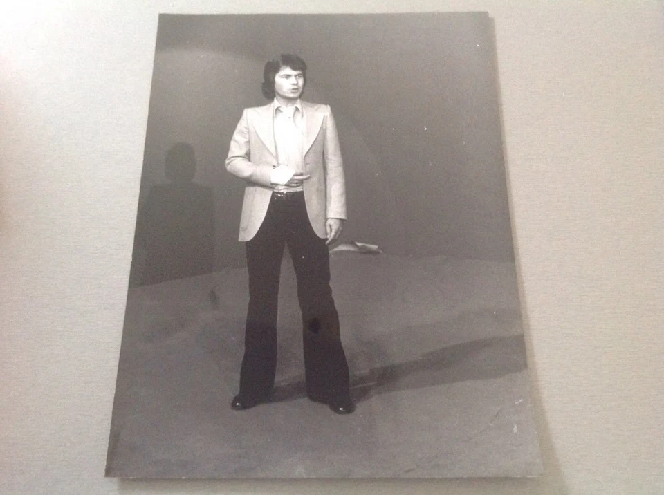 DANIEL GUICHARD - PHOTO DE PRESSE ORIGINALE 18x24cm - Photo 1/1