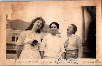 Vtg B&W Photo 1920s Texas Women Silly Face Friends Sisters Outdoors Goofy Pic