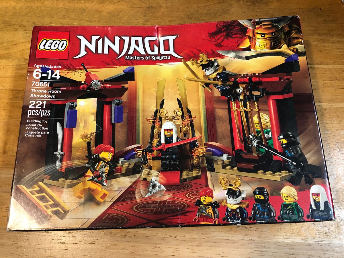 Lego Ninjago THRONE ROOM SHOWDOWN Set #70651 w/ Nya, Skylor
